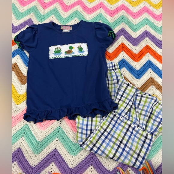 Smocked Duck Outfit - Picture 1 of 3